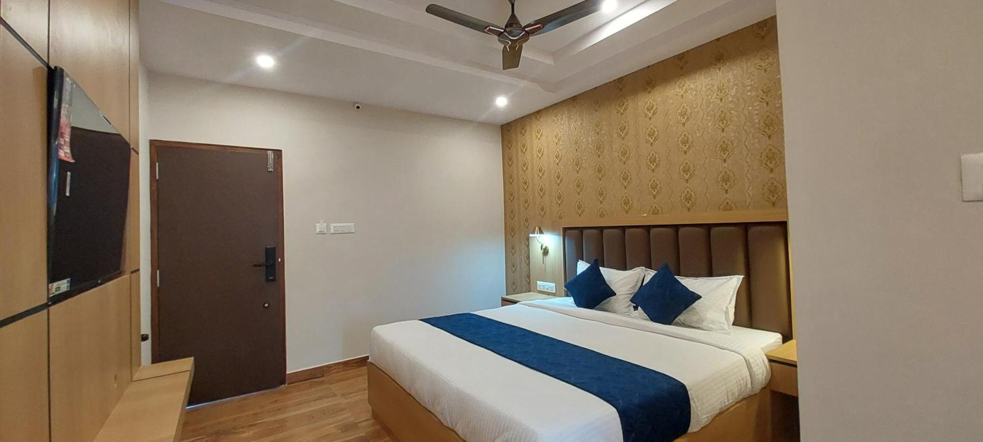 Sky Inn Mysore Eksteriør billede